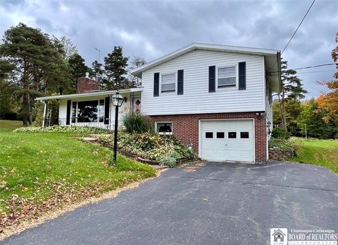 Photo of 3375 Stone Quarry Road, Sheridan, NY 14063 (MLS # R1658079)