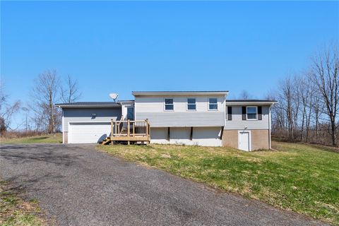 Homes For Sale - 7721 Mcmullen Rd Rd<br/> Wayne County, Sodus, NY 14489
