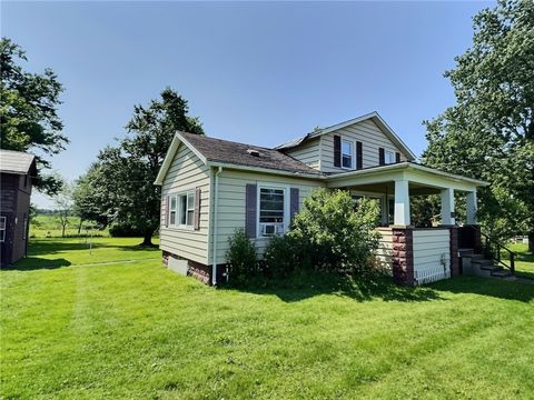 Tiny photo for 3662 Knowlesville Rd RD, Albion, NY 14411 (MLS # R1699382)