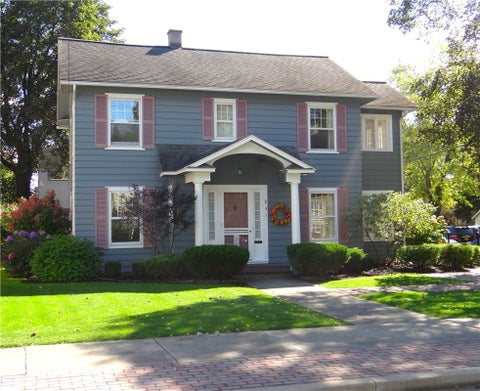 Photo for 831 W 1st Street