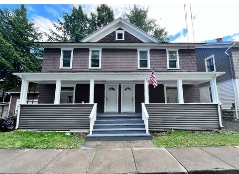 Photo of 3 Cozy Avenue #3, Oneonta, NY 13820 (MLS # R1548172) Photo of 3 Cozy Avenue #3, Oneonta, NY 13820 (MLS # R1548172)