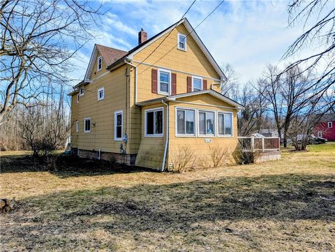 1534 Lake Road Hamlin NY 14464