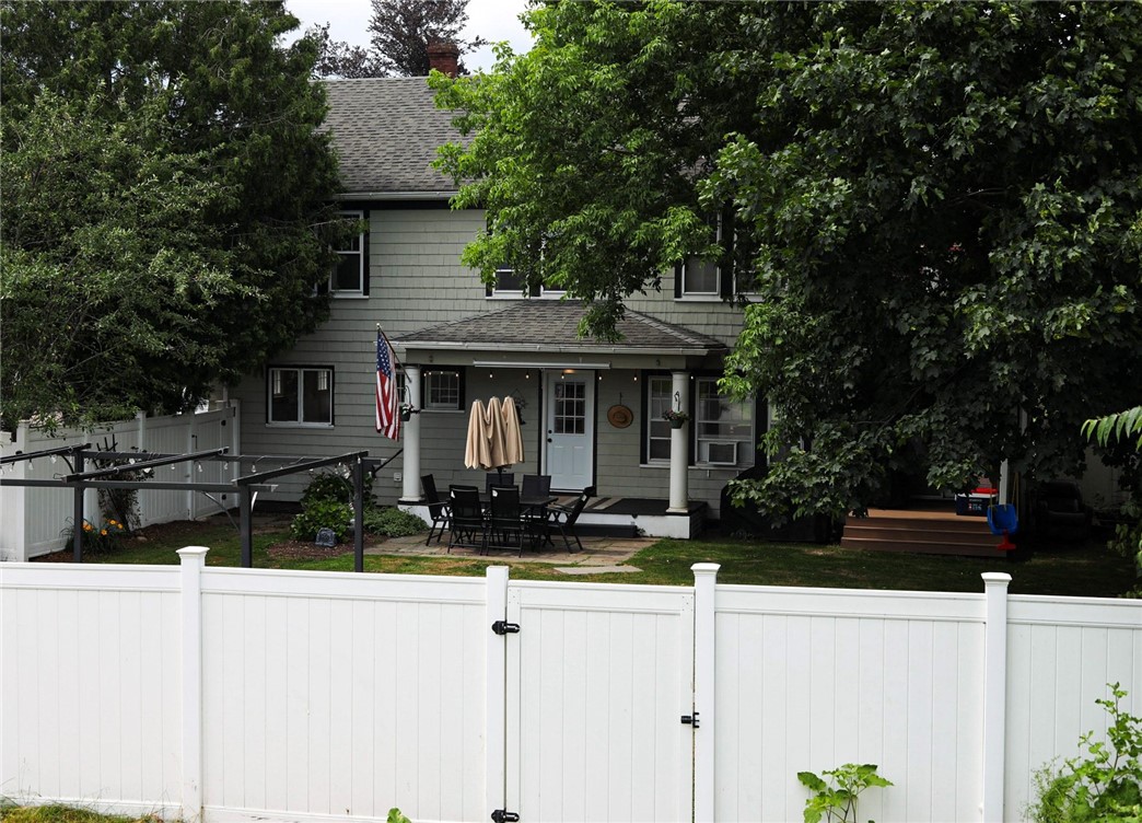 459 W Water Street