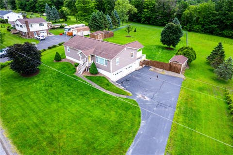 Photo for 1192 Clendenning Road