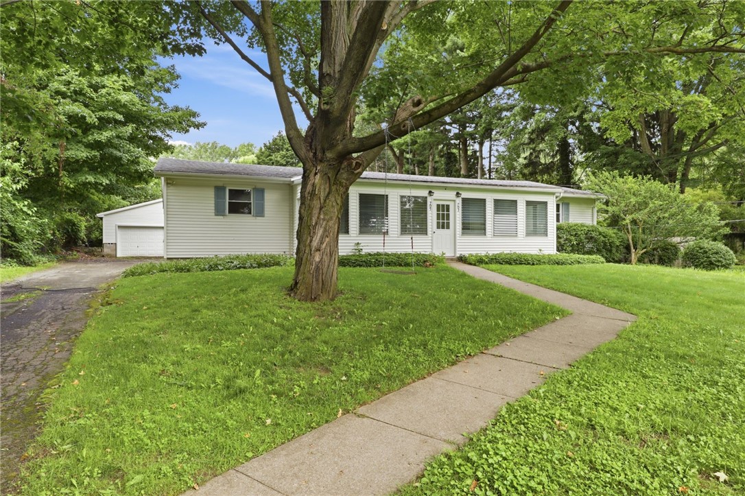 703-705 Holt Road