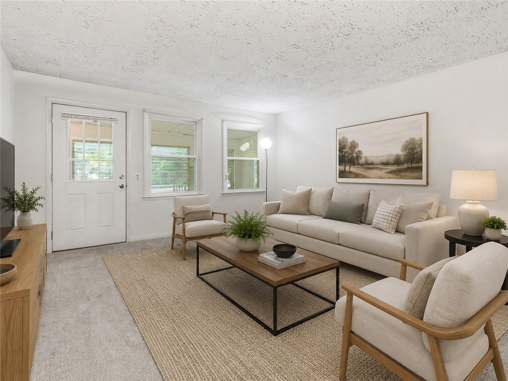 703-705 Holt Road