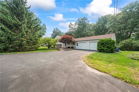 Homes For Sale - 1751 Scribner Road<br/> Monroe County, Penfield, NY 14526