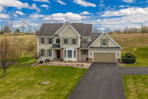 207 High Stone Cir Pittsford NY 14534