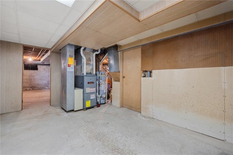 Tiny photo for 5 W Canon Drive, Chili, NY 14624 (MLS # R1724298)