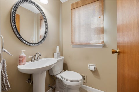 Tiny photo for 5 W Canon Drive, Chili, NY 14624 (MLS # R1724298)
