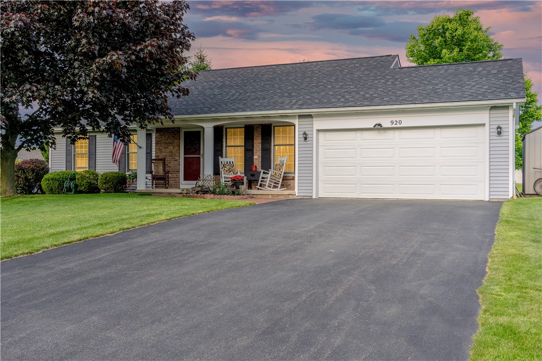 920 Limpet Drive, Webster, New York image 1