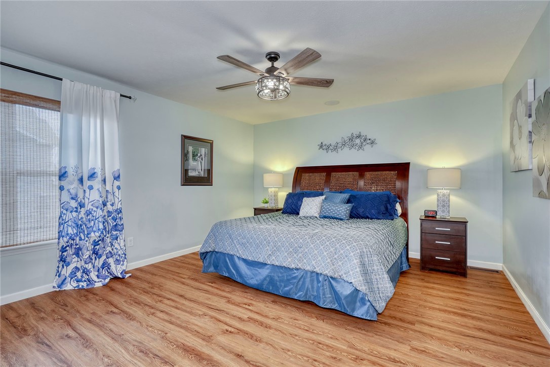 56 Haywards Heath, Henrietta, New York image 18