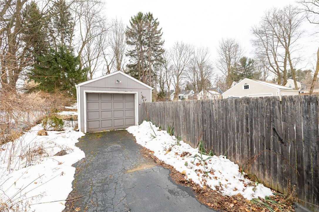 19 Hartfeld Drive, Brighton, New York image 20