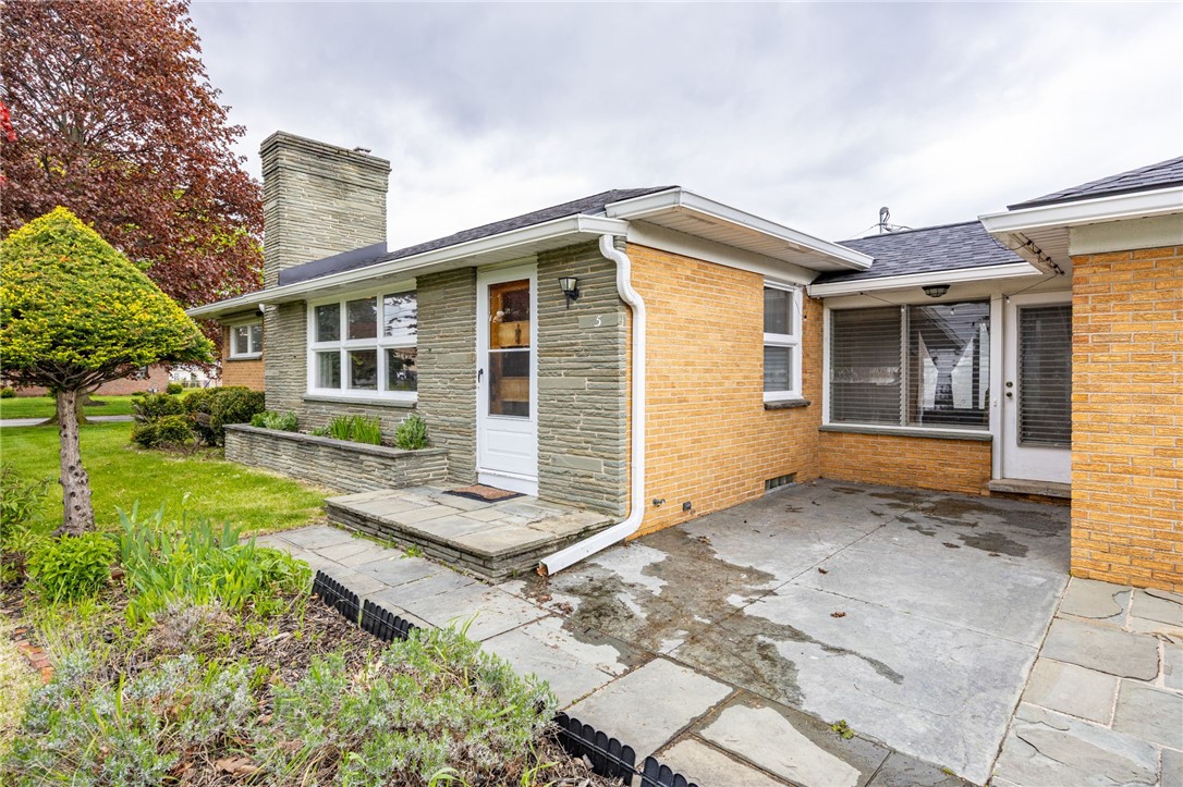 5 Bayberry Lane