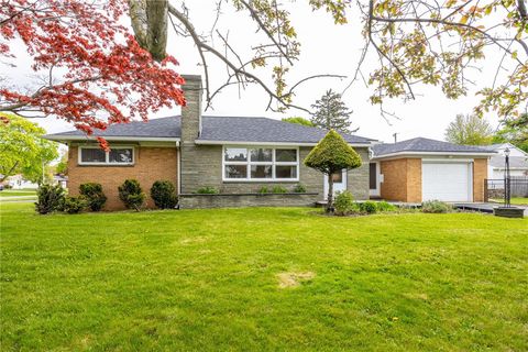 5 Bayberry Lane Rochester NY 14616