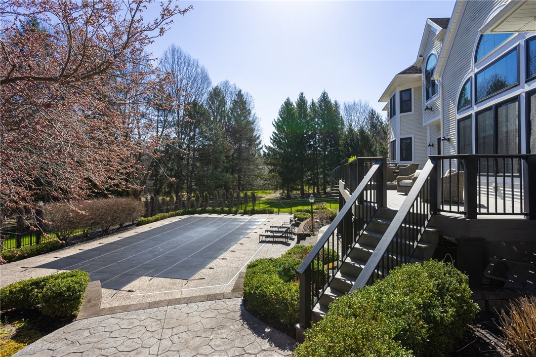 14 Abbey Woods, Pittsford, New York image 47