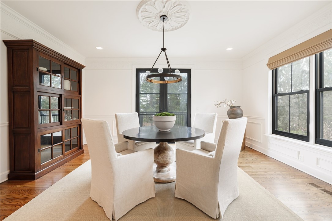 14 Abbey Woods, Pittsford, New York image 12
