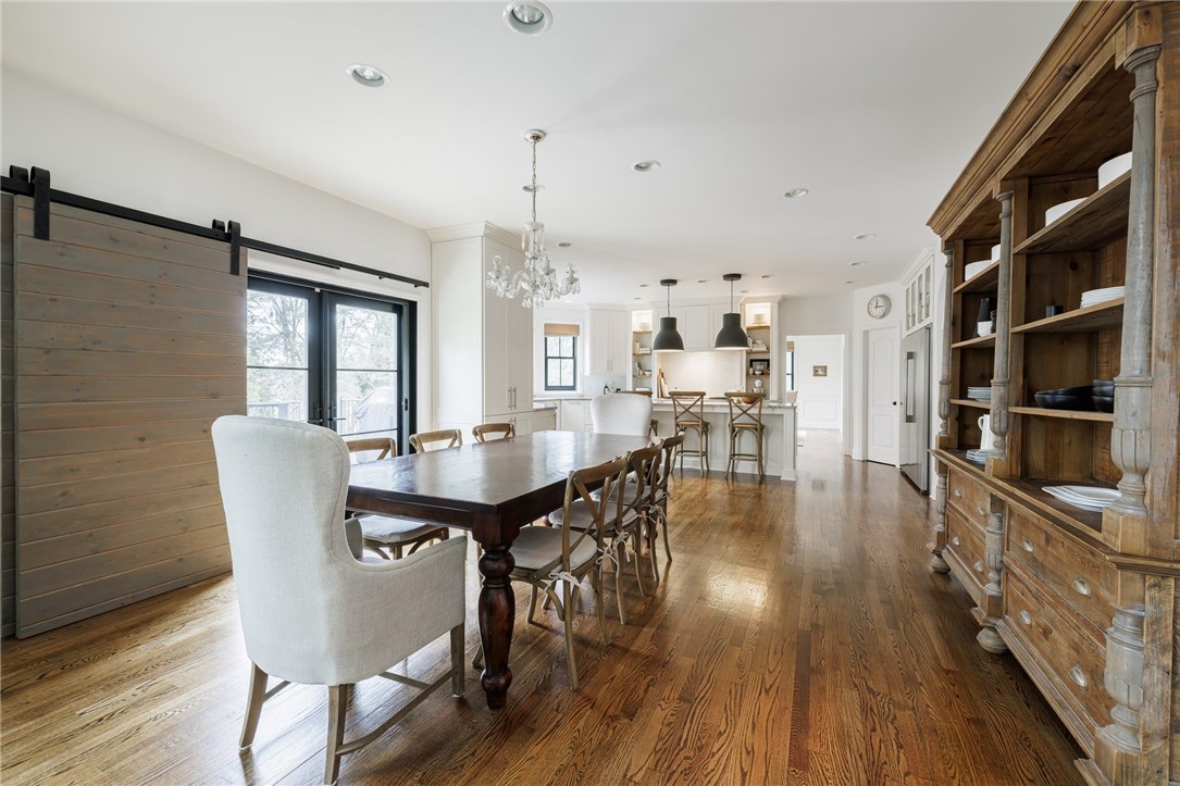 14 Abbey Woods, Pittsford, New York image 17
