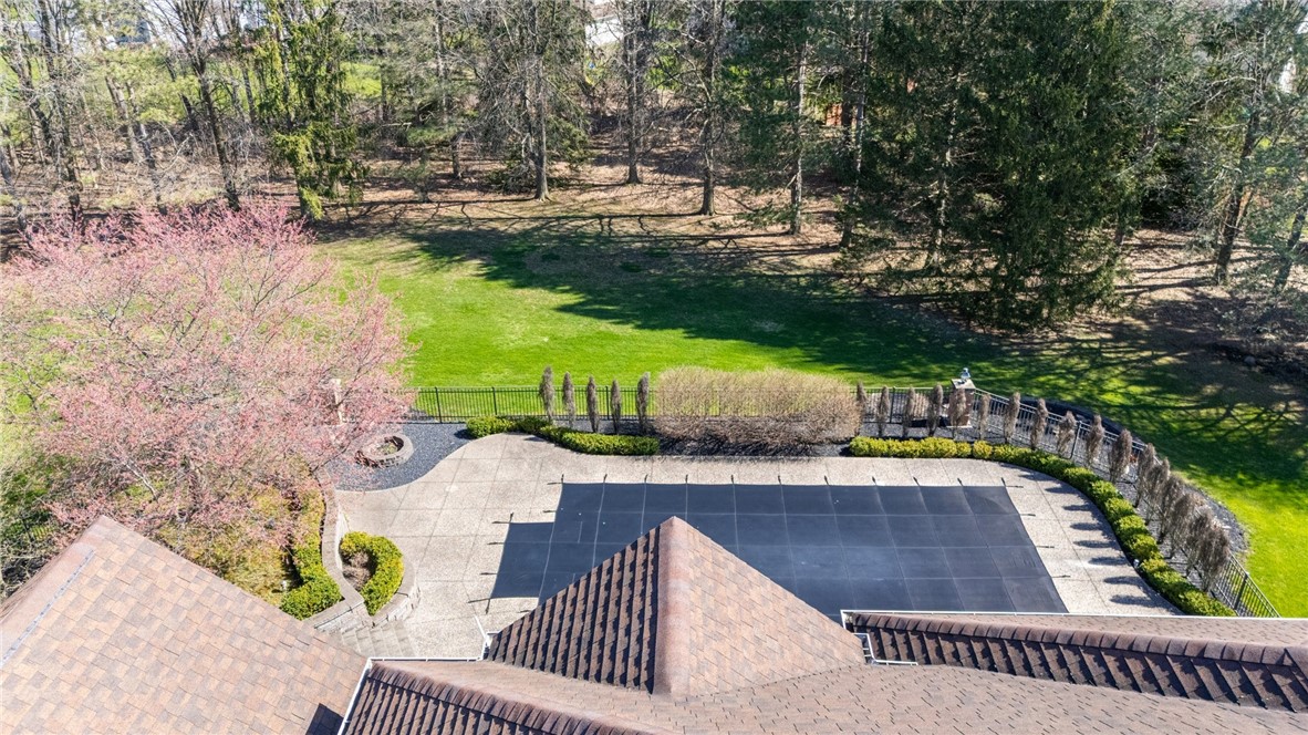 14 Abbey Woods, Pittsford, New York image 46