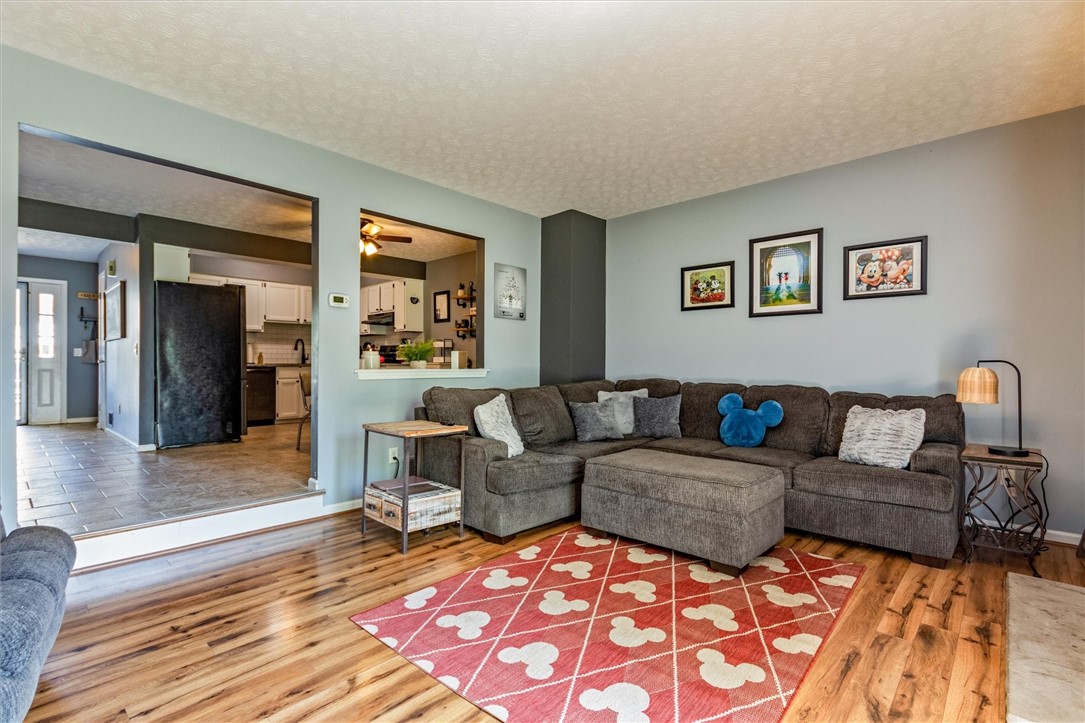 5687 Running Brook Road, Farmington, New York image 13