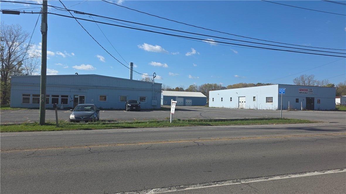 225 N State Route 14