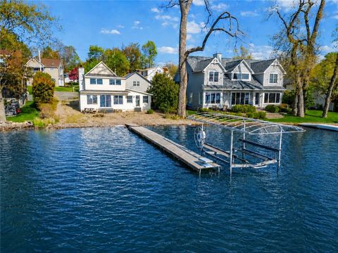 4558 Lake Drive Canandaigua NY 14424