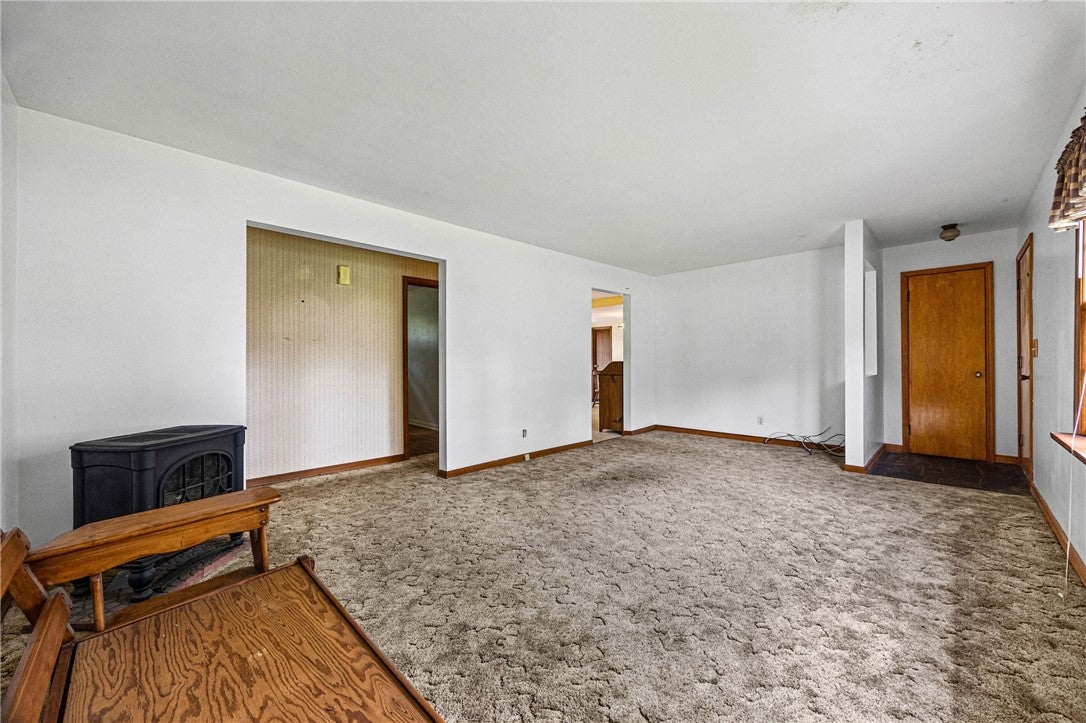 40 Ramblewood Drive