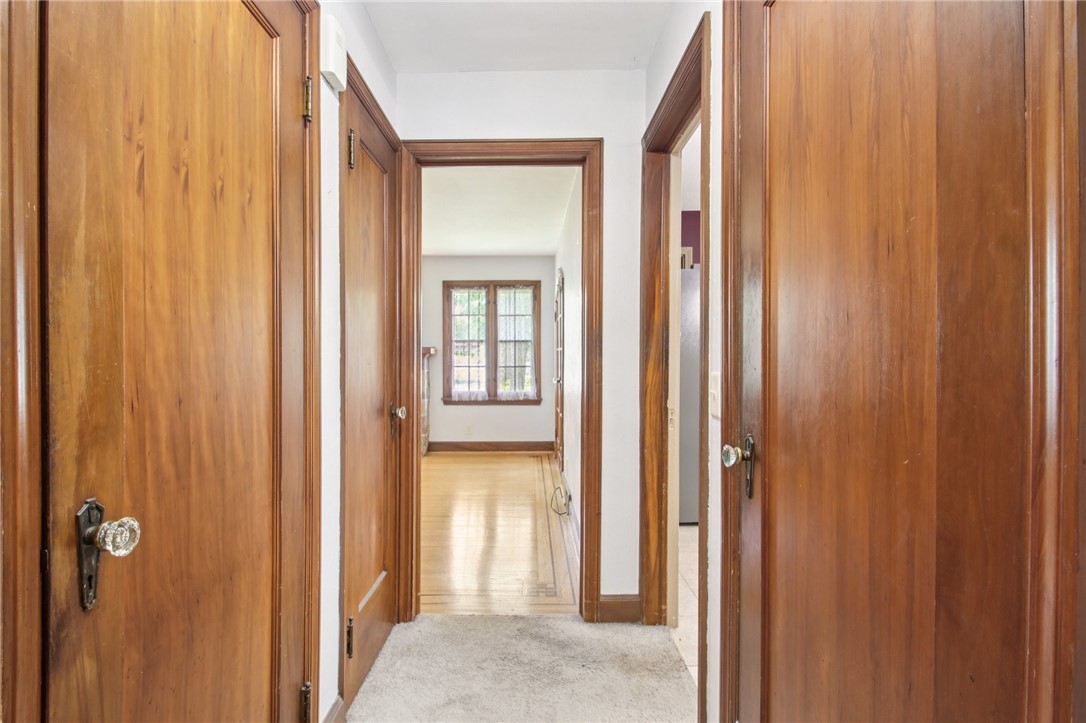 80 Rutledge Drive, Rochester, New York image 3