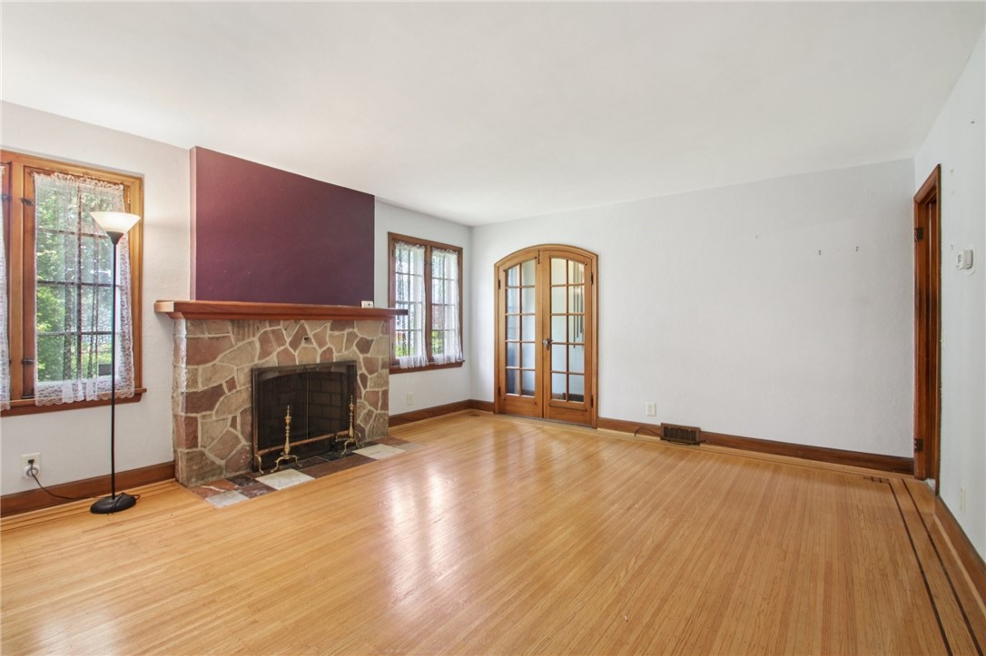80 Rutledge Drive, Rochester, New York image 8