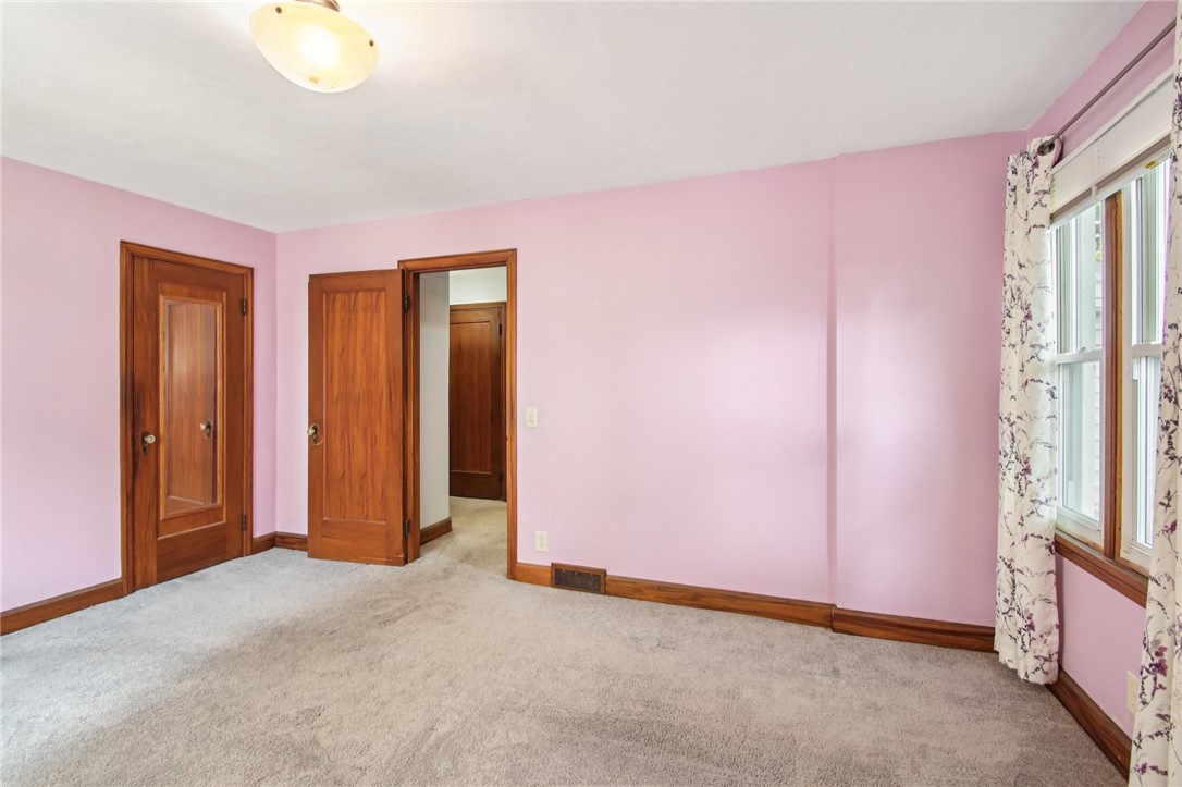 80 Rutledge Drive, Rochester, New York image 16