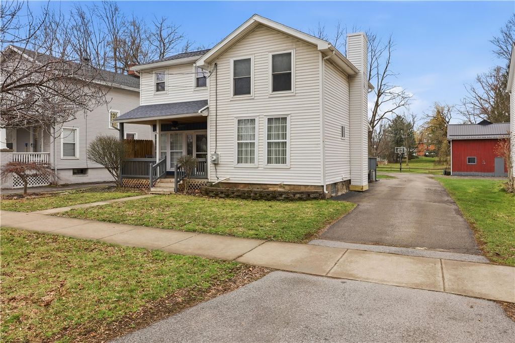 Photo of 222 W Main Street, Palmyra, NY 14522 (MLS # R1667567)