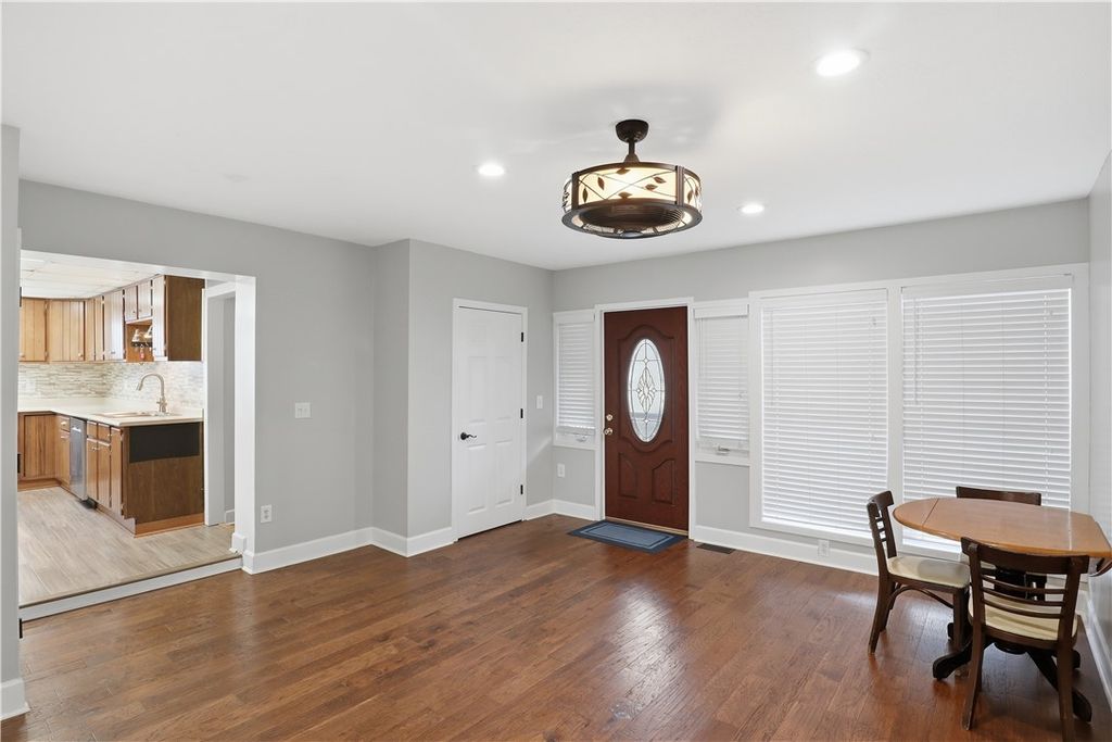 Photo of 222 W Main Street, Palmyra, NY 14522 (MLS # R1667567)