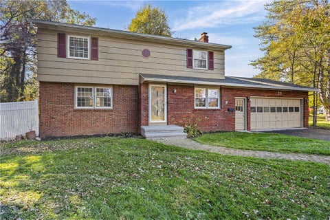 Photo of 39 Wilelen Road, Chili, NY 14624 (MLS # R1724377)