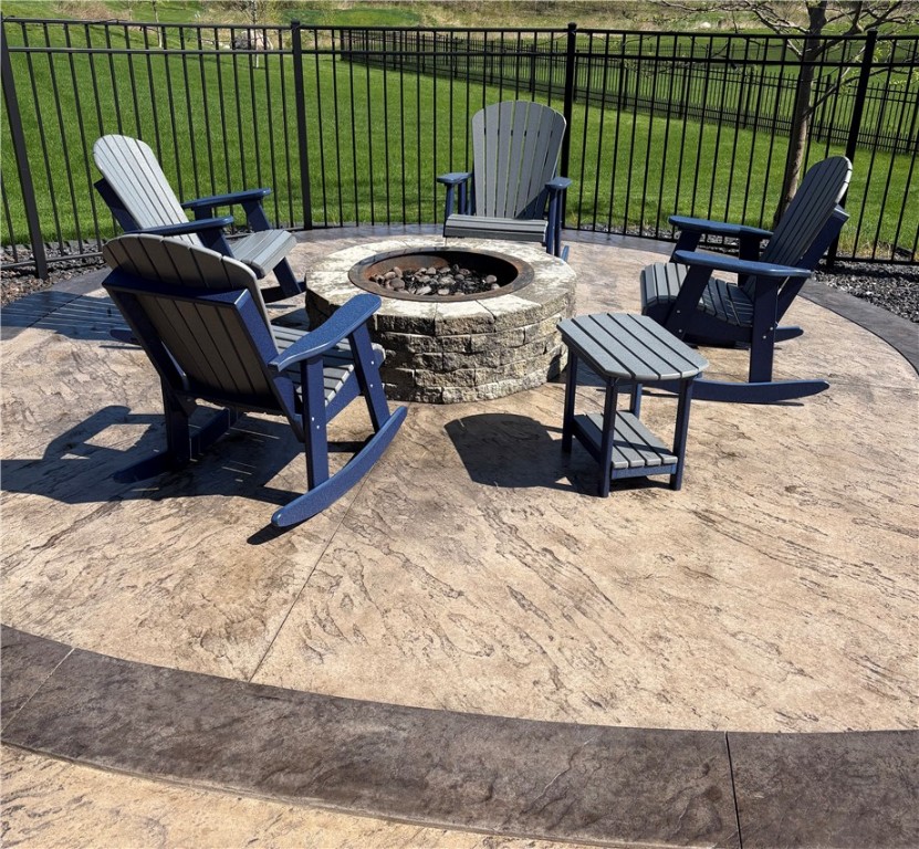 6432 Southgate Hills Drive, Victor, New York image 6
