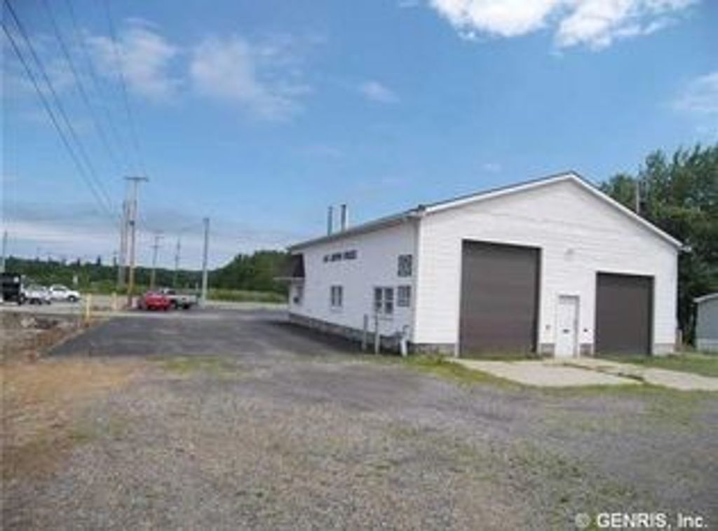 Photo of 6260 Lincoln Road, Ontario, NY 14519 (MLS # R1671154)