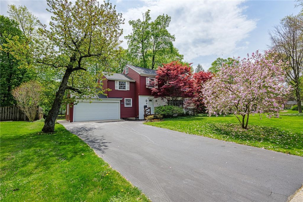 Photo of 211 Windemere Road, Rochester, NY 14610 (MLS # R1676473)