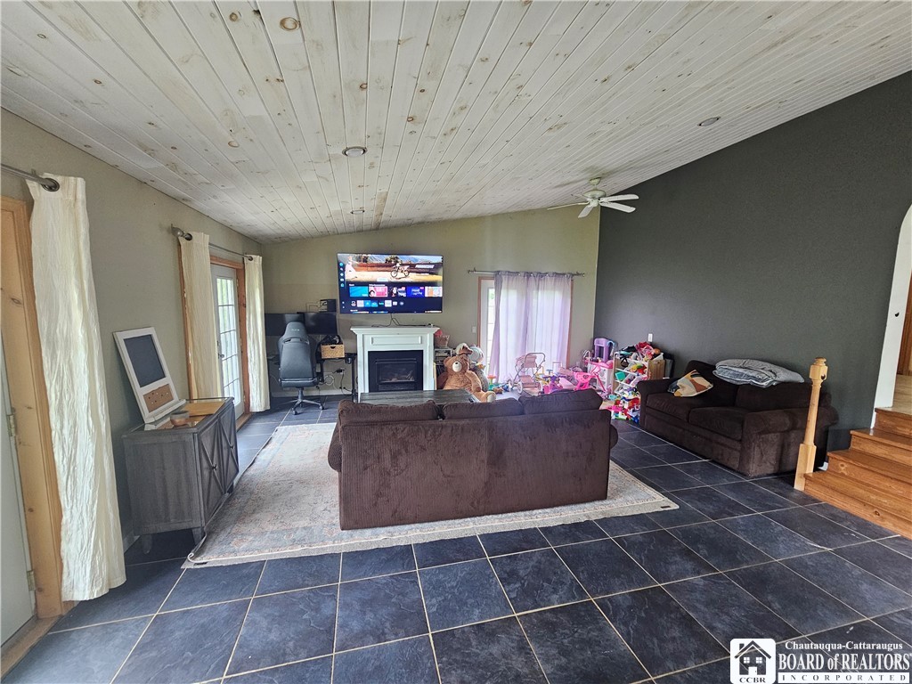 5705 County Road 38