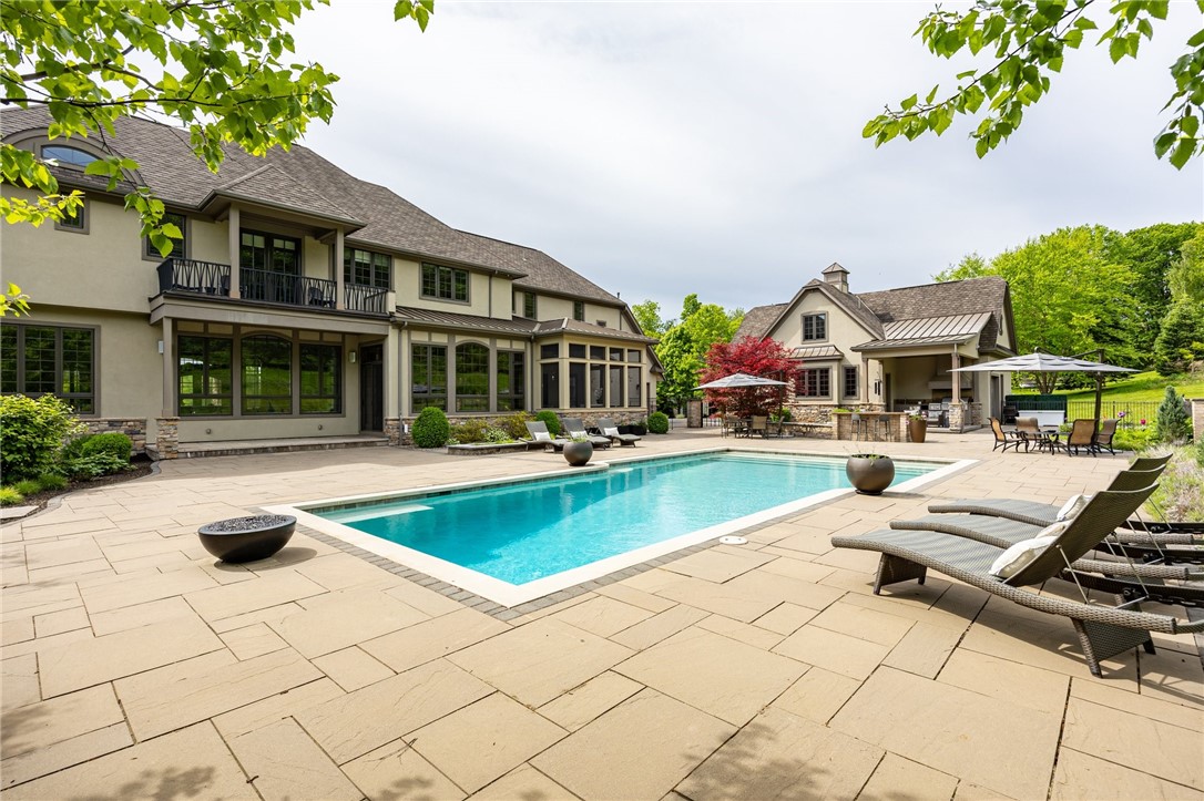 6748 Falcons Point, Victor, New York image 42
