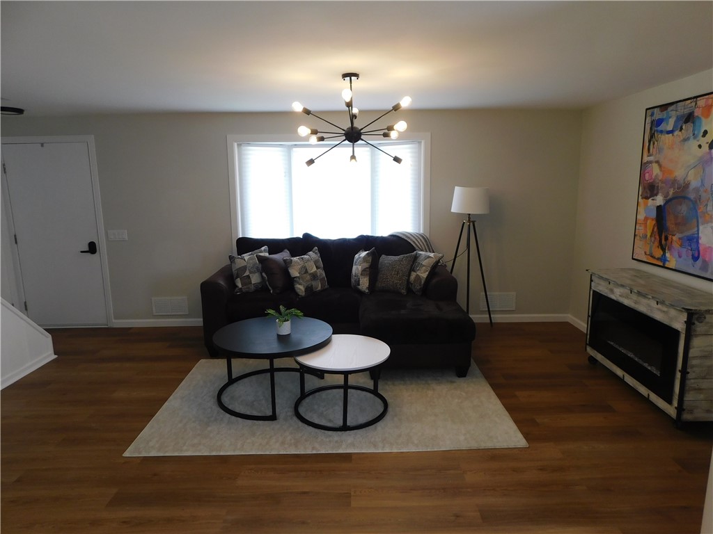 15 San Mateo Road