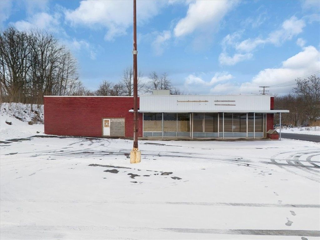 Photo of 133 William Street, Palmyra, NY 14522 (MLS # R1654923)