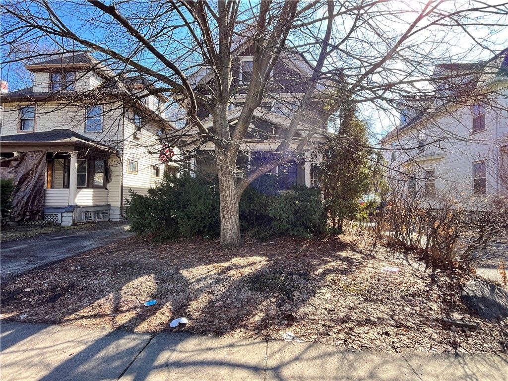 Photo of 481 Lexington Avenue, Rochester, NY 14613 (MLS # R1665749)