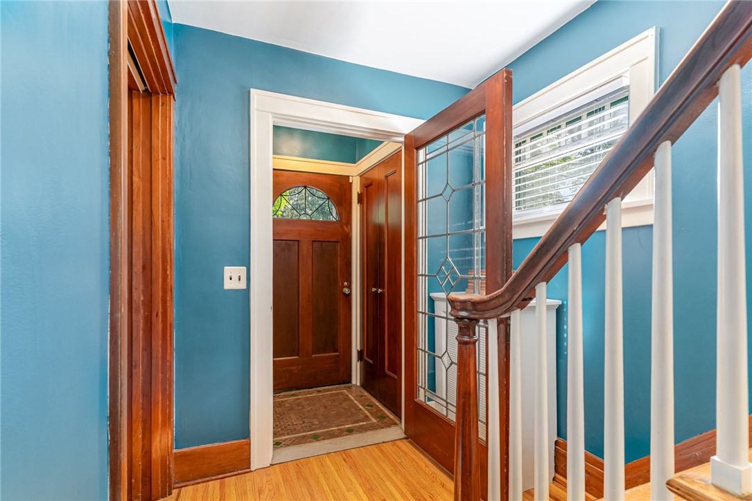 Search Properties 3 59 elwell drive