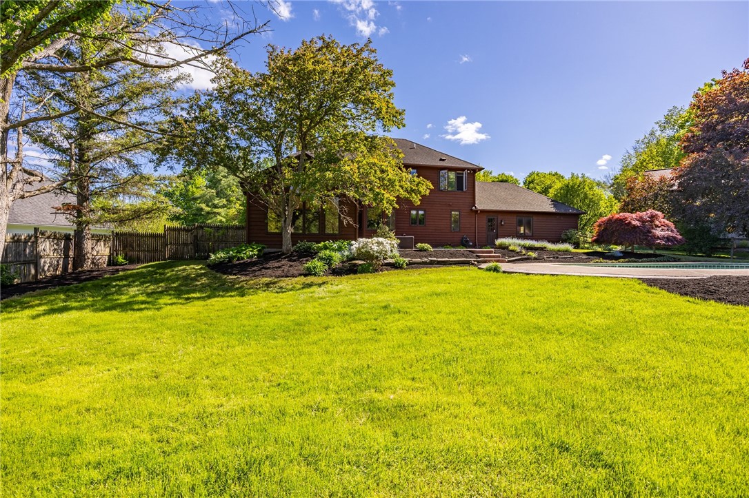 18 Le Pere Drive, Pittsford, New York image 40