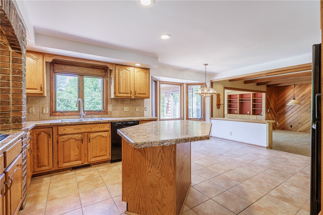 18 Le Pere Drive, Pittsford, New York image 15