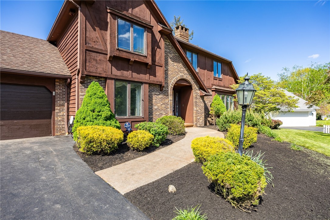 18 Le Pere Drive