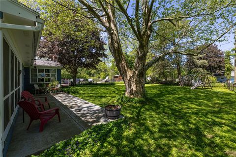 Tiny photo for 1250 La Baron Circle, Webster, NY 14580 (MLS # R1684885)