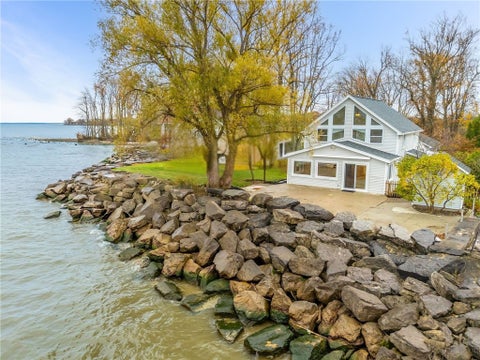 Photo for 72 Lake Shore Drive