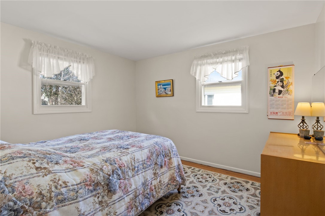 105 Briarwood Dr Dr, Irondequoit, New York image 17