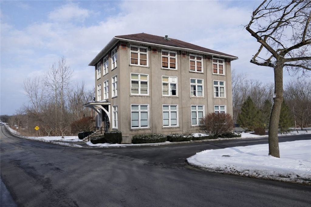 Photo of 202 Church Street, Palmyra, NY 14522 (MLS # R1668139)