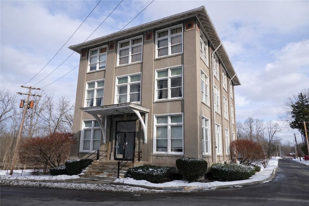 Photo of 202 Church Street, Palmyra, NY 14522 (MLS # R1668139)